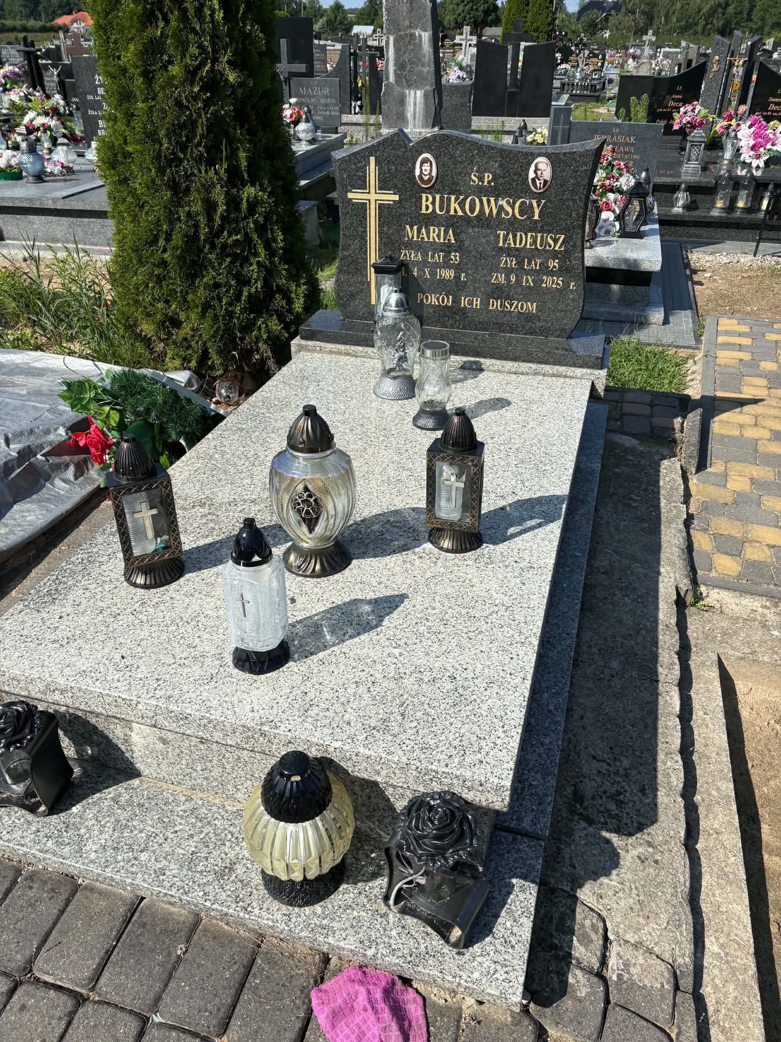 Grób Tadeusz Bukowski
