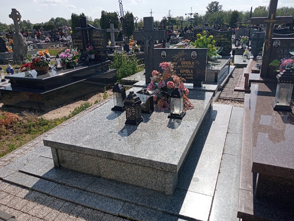 Grób Bolesław Opoka